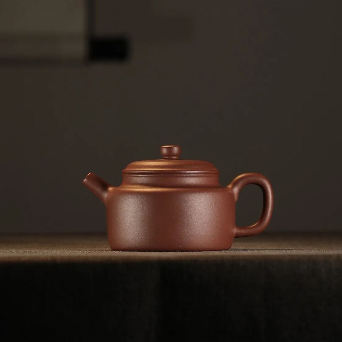the "Clock of Virtue", Yixing Purple Clay (Zisha) Teapot, Handmade Kung Fu Teapot 200ml