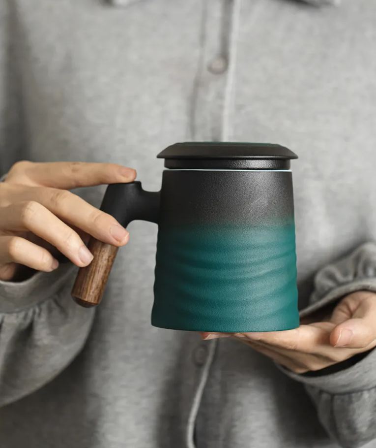 Japanese Style Tea Mug With Infuser 400ml, Bas-Relief Waves Pattern, 3 Colors Optional