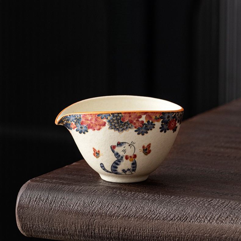 White Cat Ceramic Pitcher 150ml