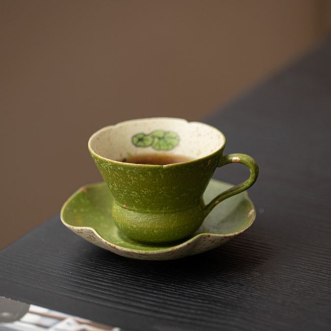 Green Mug with Saucer 150ml, Fish and Lotus