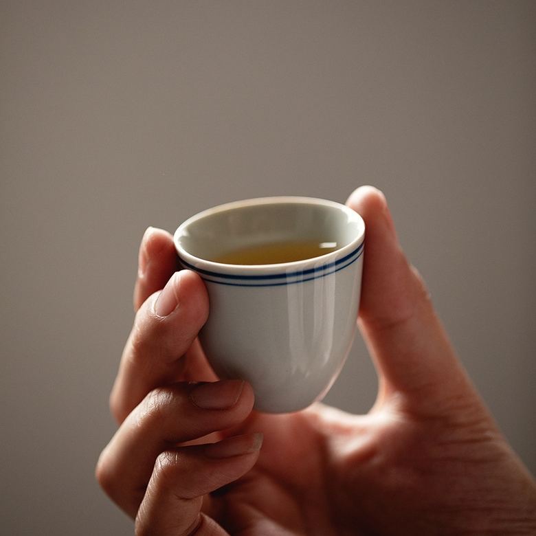 Dual-pinstripe Porcelain Tea Cup 50ml