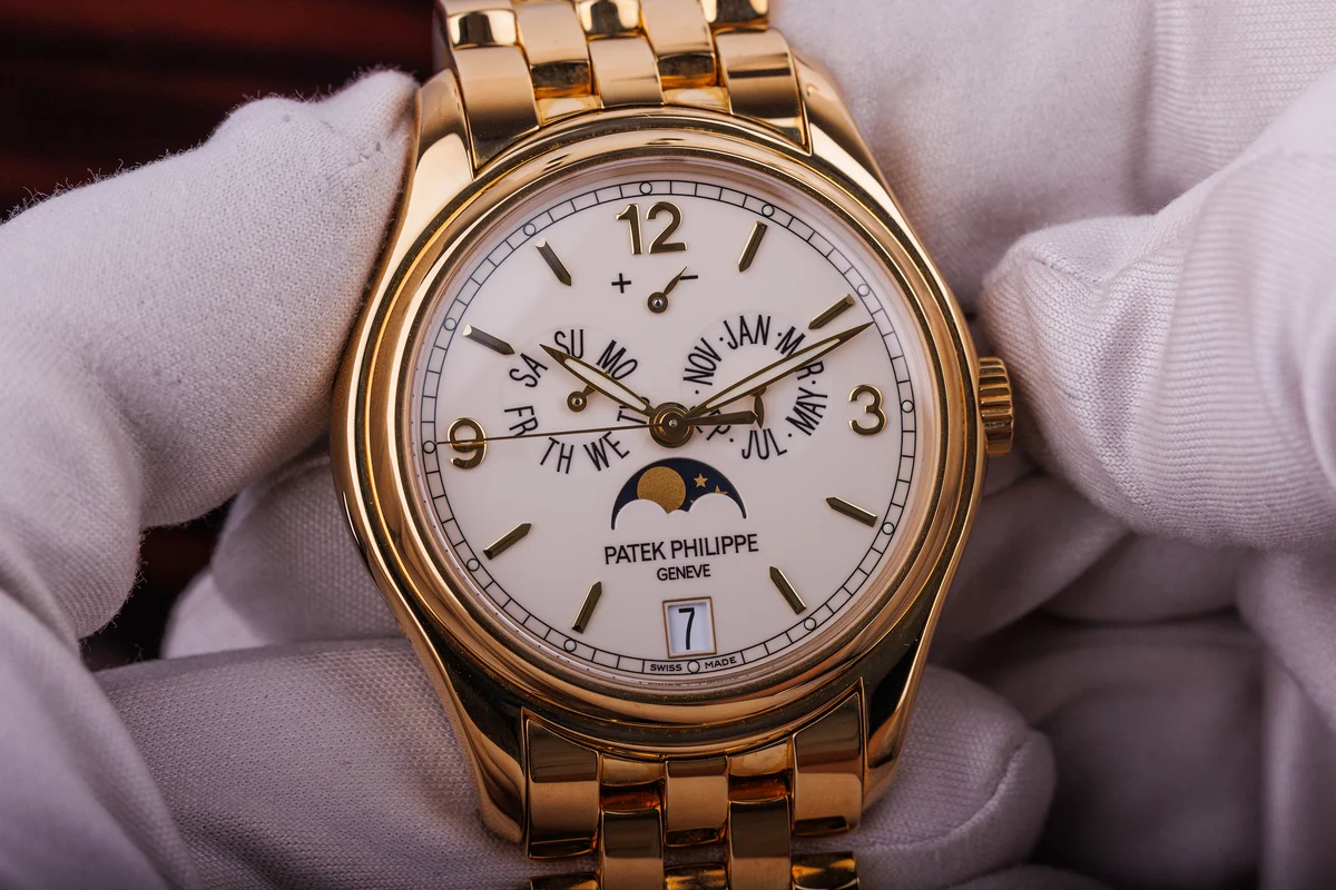 Patek Philippe Calendario Annuale nuovo | REF. 5146/1J-001 | Oro giallo 18K | Automatico | Scatola e documenti originali | 2016