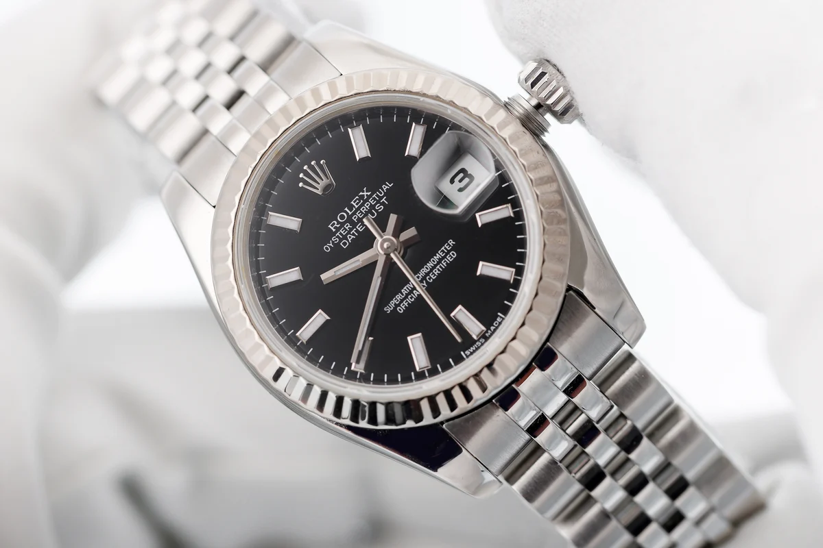 Rolex Lady-Datejust 26 | Ref. 179174 | Quadrante nero | Acciaio Oystersteel e oro bianco 18K | Scatola e documenti originali | 2008