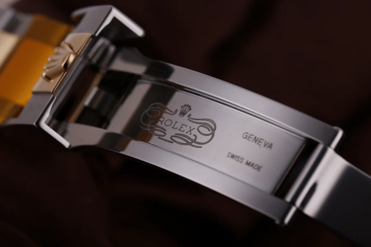 Rolex Explorer 36 | Ref. 124273 | Acciaio Oystersteel e oro giallo 18K | 36 mm | Scatola e documenti originali | 2024