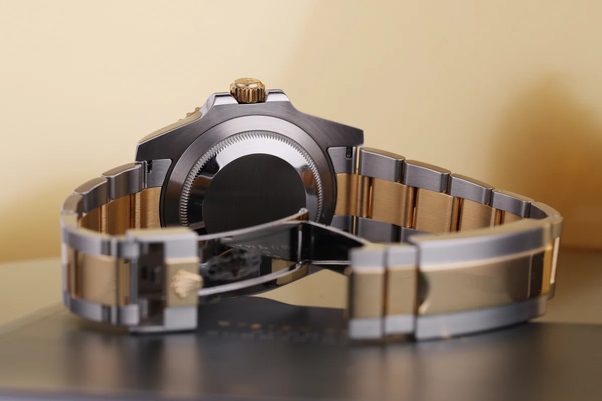 Rolex Submariner | Ref. 116613LB | Quadrante blu opaco | Acciaio inossidabile e oro giallo 18K | Scatola e documenti originali | 2013