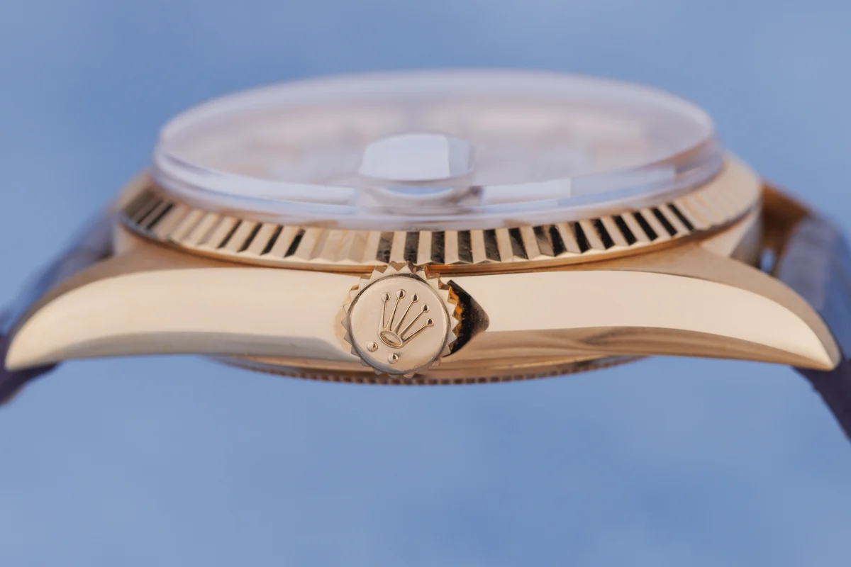 Rolex Datejust | Ref. 1601/8 | Quadrante argentato | 36 mm | Oro giallo 18 carati | 1968 | Con documentazione di manutenzione valida fino al 2023
