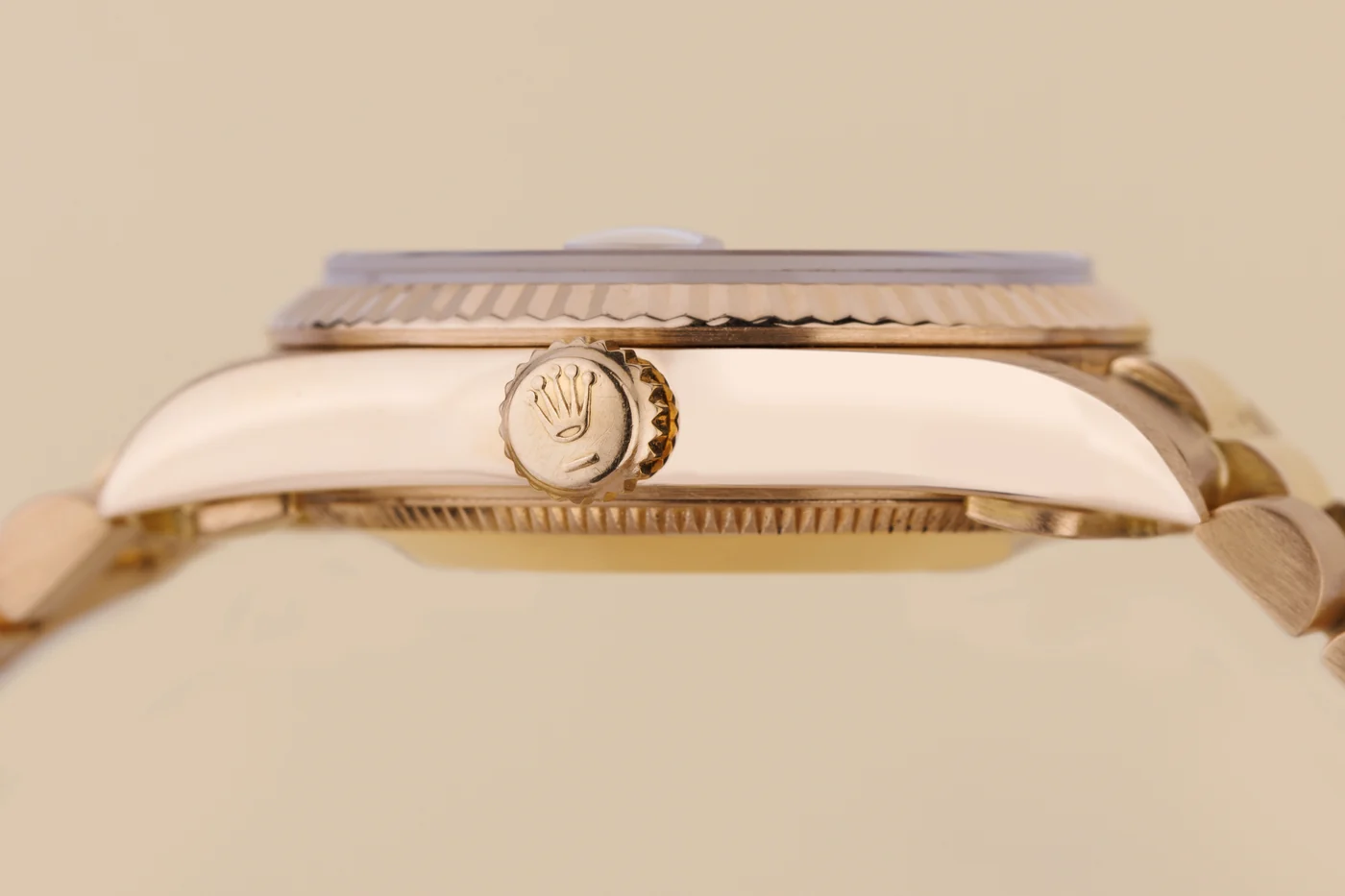 Rolex Datejust 31 | Ref. 68278 | Quadrante champagne con diamanti | Oro giallo 18 carati | 1988