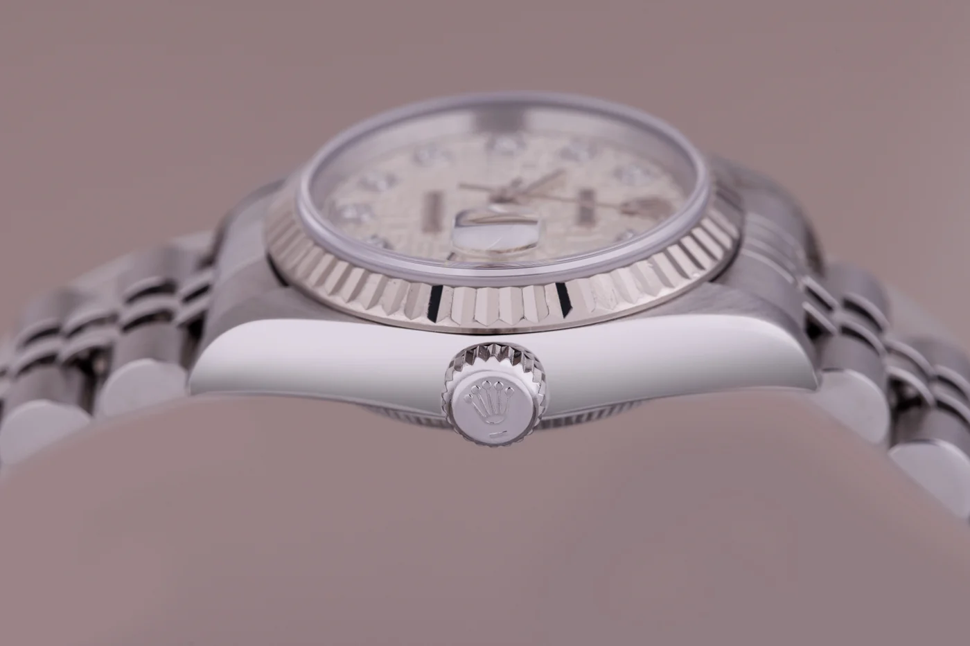Rolex Lady-Datejust | Ref. 69174 | Quadrante Silver Jubilee con diamanti | 26 mm | Acciaio e lunetta in oro bianco 18 carati | 1997