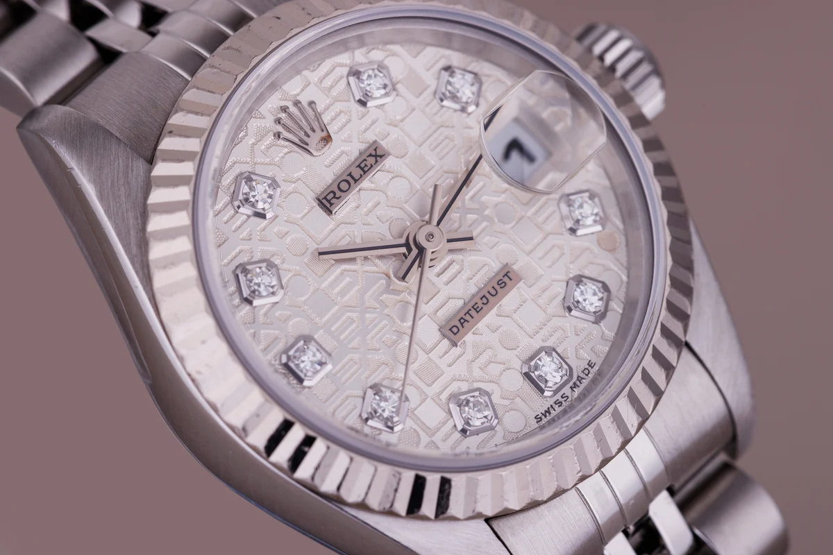 Rolex Lady-Datejust | Ref. 69174 | Quadrante Silver Jubilee con diamanti | 26 mm | Acciaio e lunetta in oro bianco 18 carati | 1997