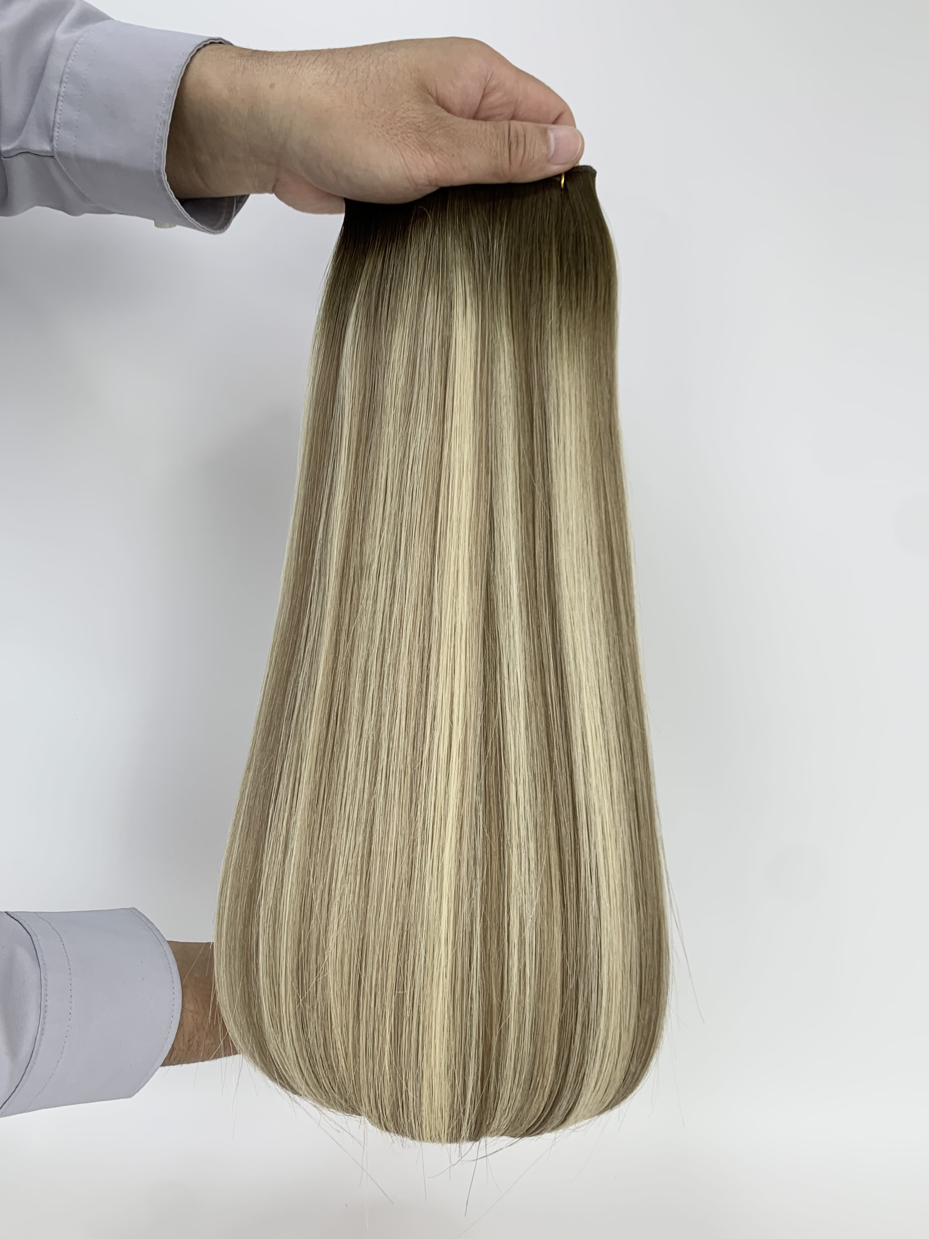20 Inch Human Hair Extensions Glueless Sew In Butterfly Weft 100G Amazon.com : WIGNEE Butterfly Double Hand-Tied Weft Hair  main image 3