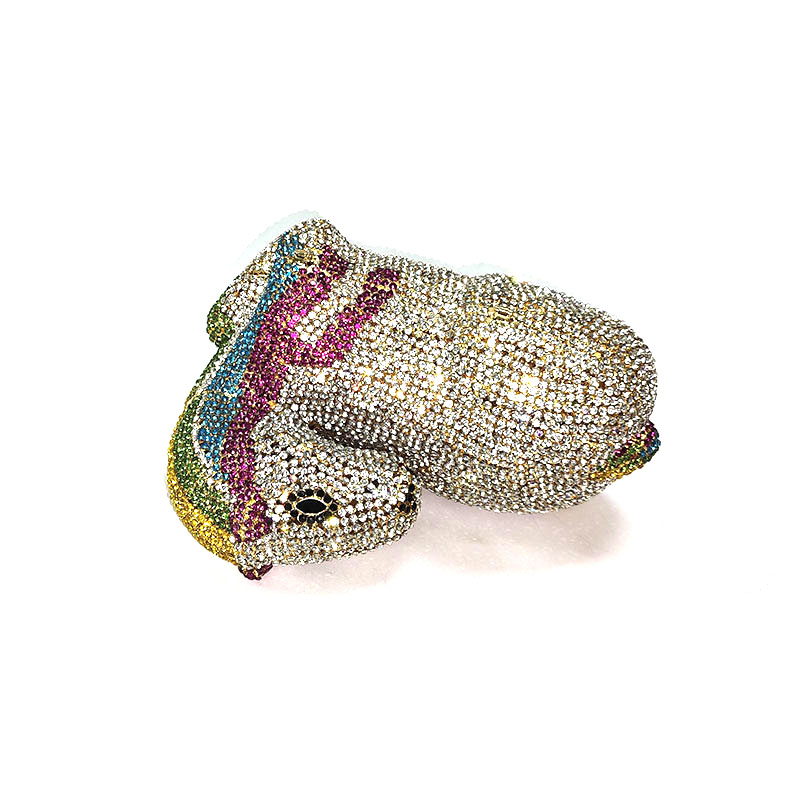 Mysterious messenger