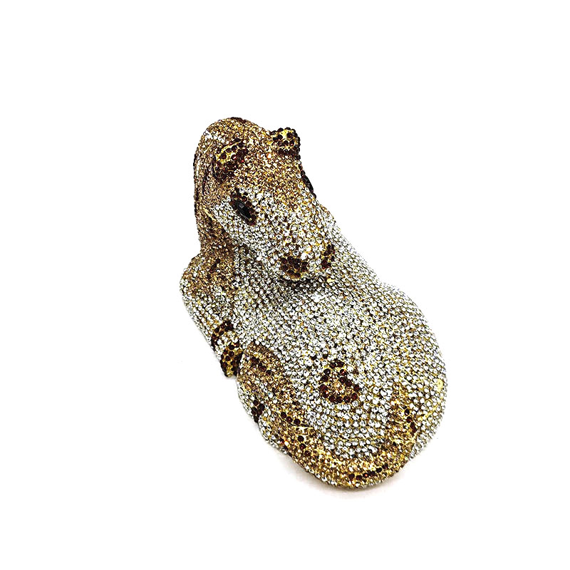 Mysterious messenger