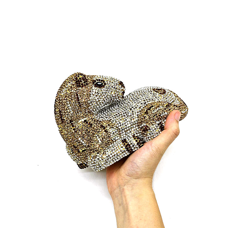 Mysterious messenger