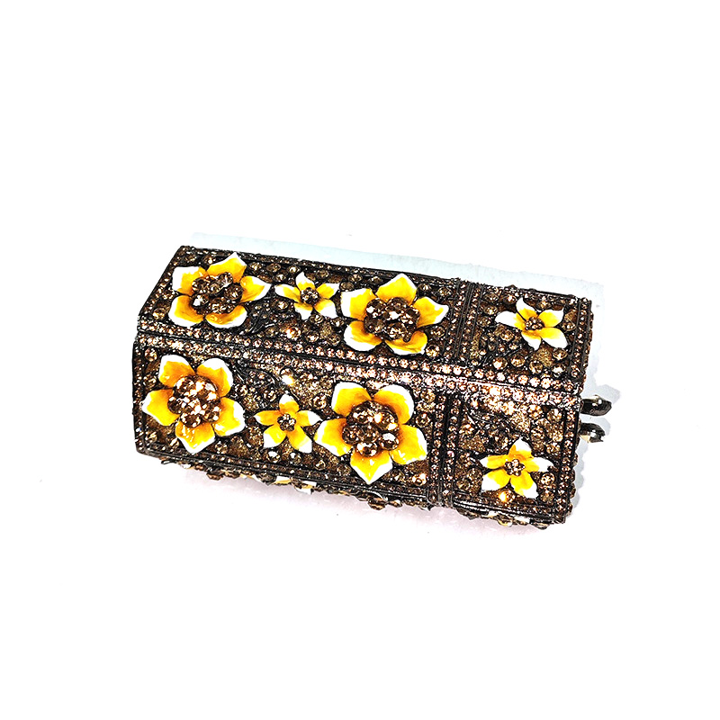  Enchanting Hexagon Crystal Box Bag 