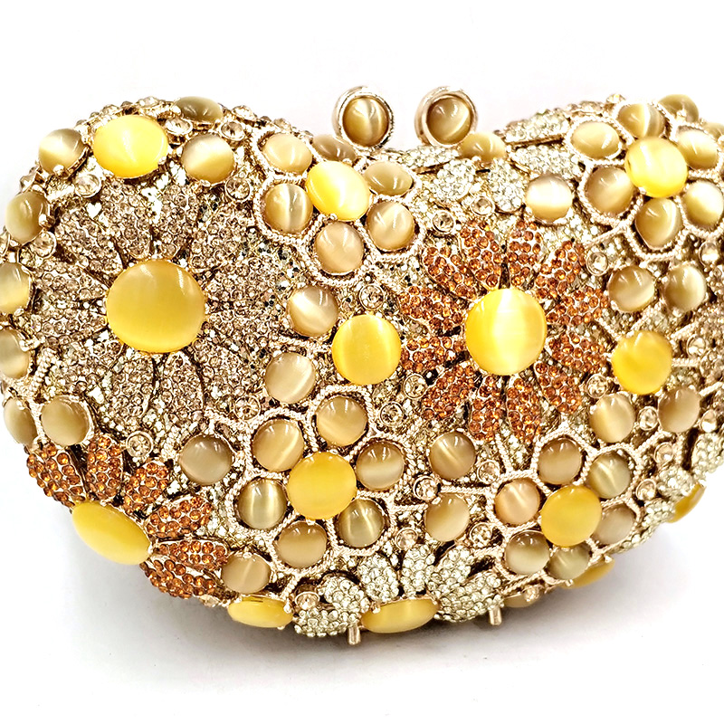 Charming Heart Purse