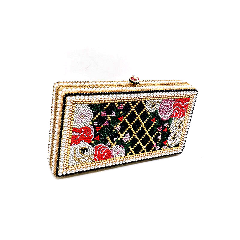 Classical Rose Clutch