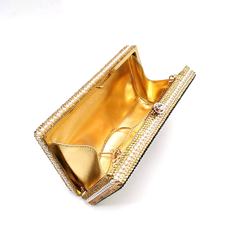 Classical Rose Clutch