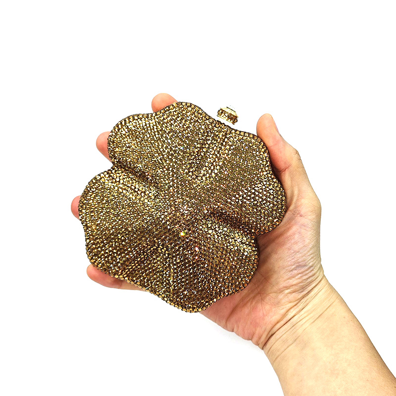 Four-Leaf Clove