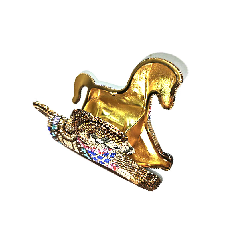 Rocking Horse Clutch