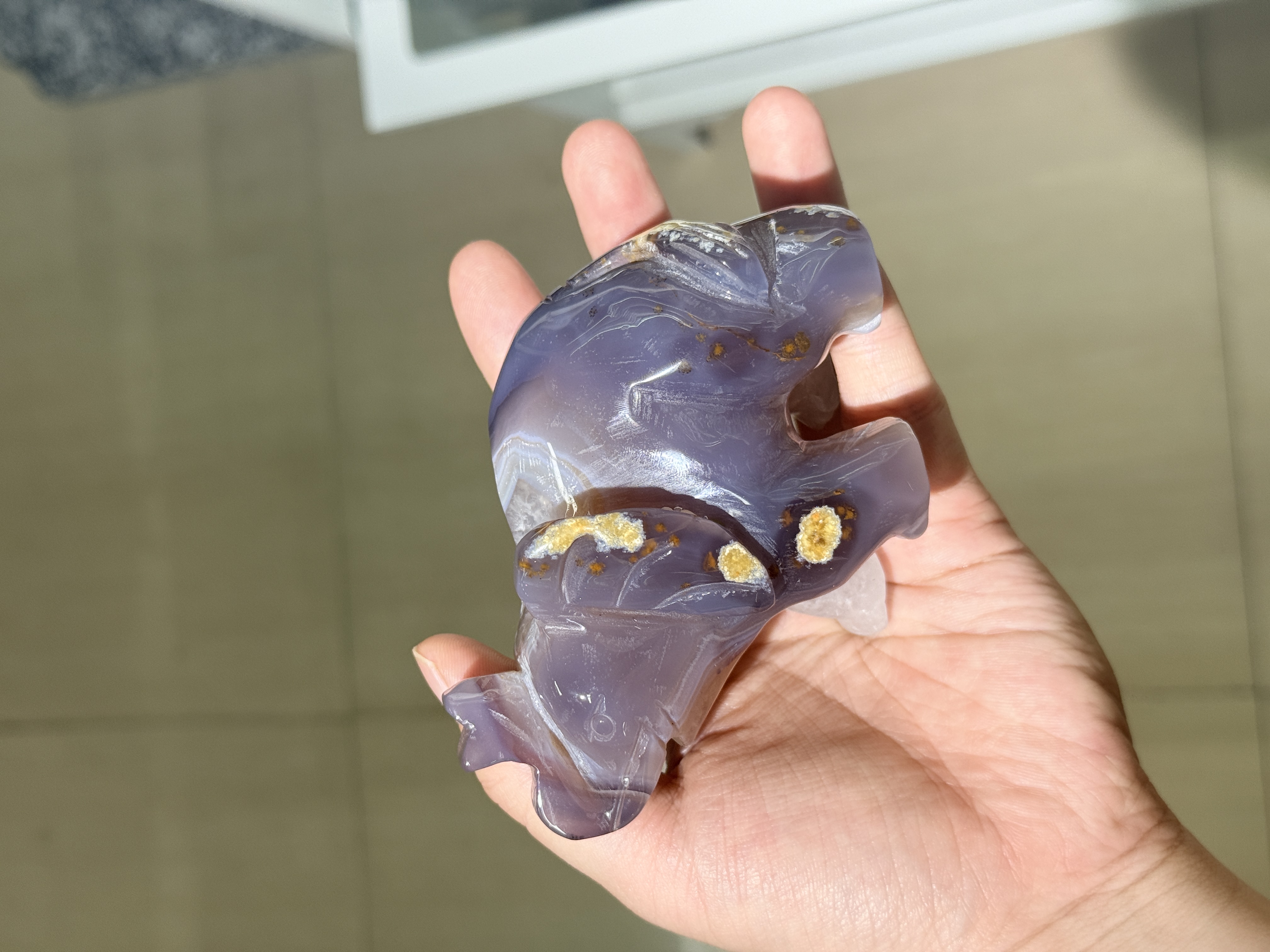 Natural Druzy Agate Elephant – Hand-Carved Crystal Animal Figurine