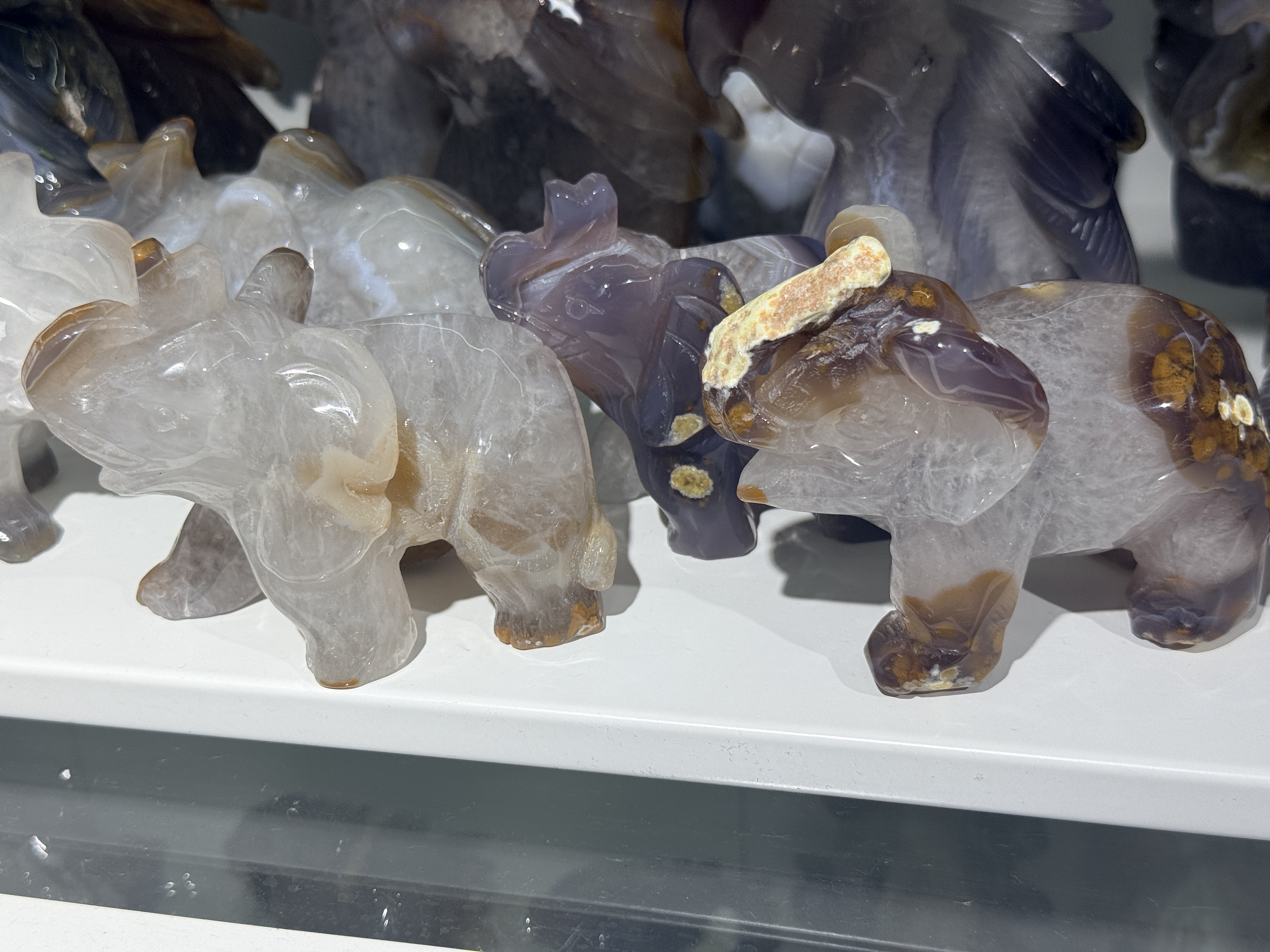 Natural Druzy Agate Elephant – Hand-Carved Crystal Animal Figurine