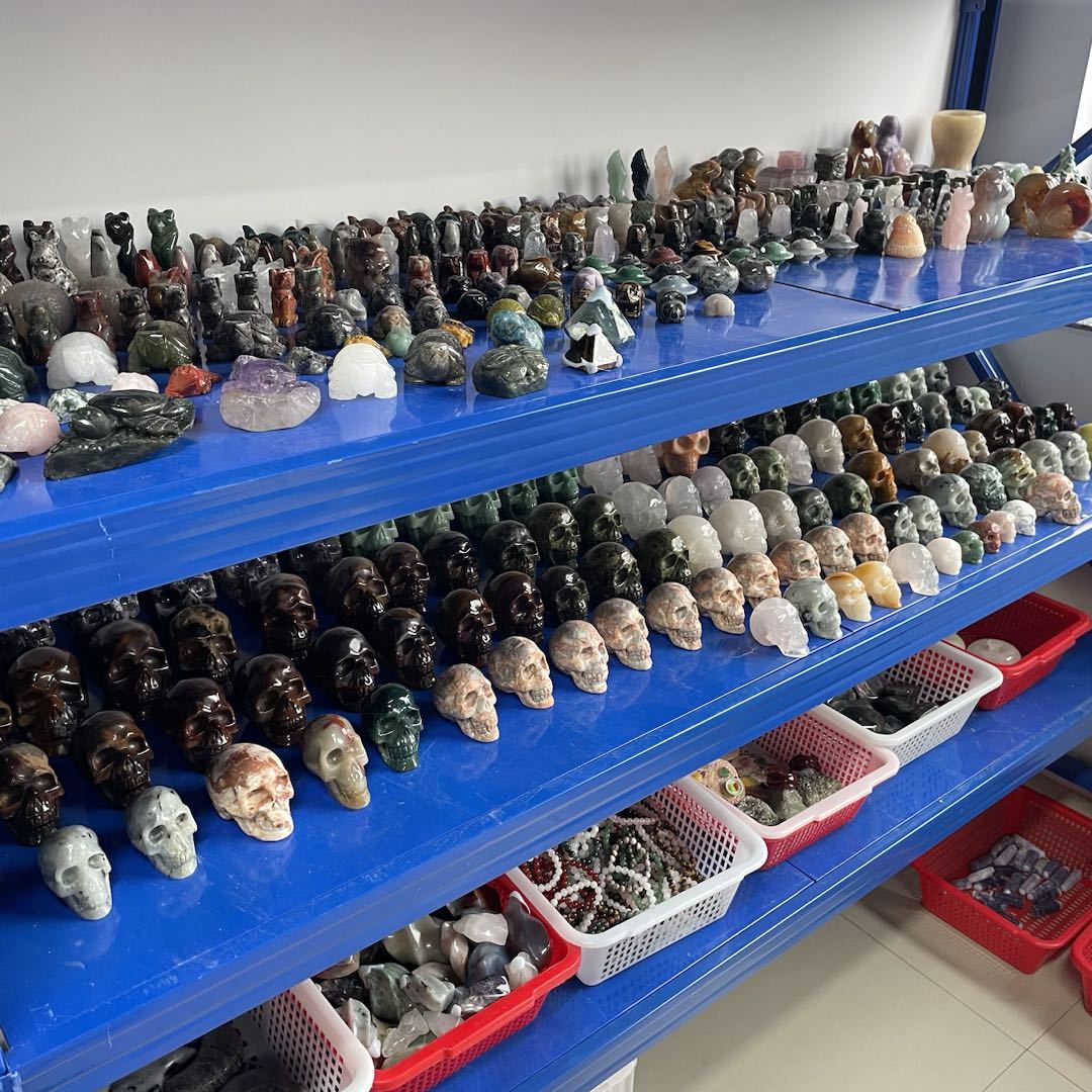 Gin- Customized Handpicked Crystal & Carvings - HighlandCrystal Select