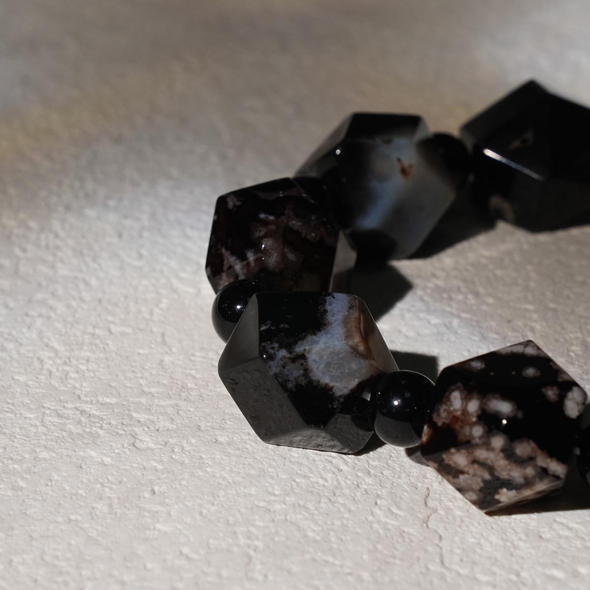 (Diamond) Black Flower Agate Bracelet - Protection, Stability, Inner Wisdom