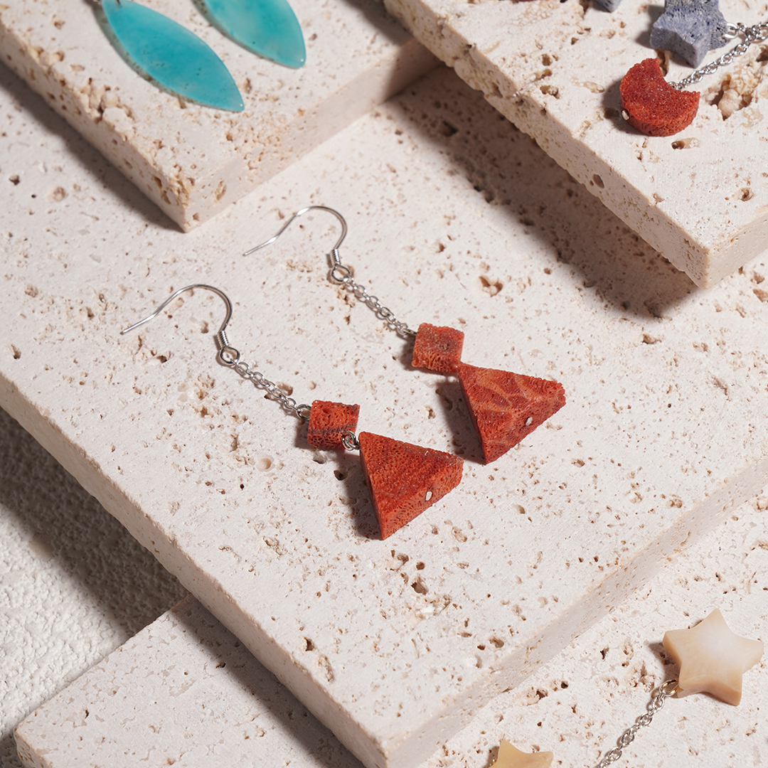 (Triangle) Red Coral Earrings Jewelry Crystal Gift