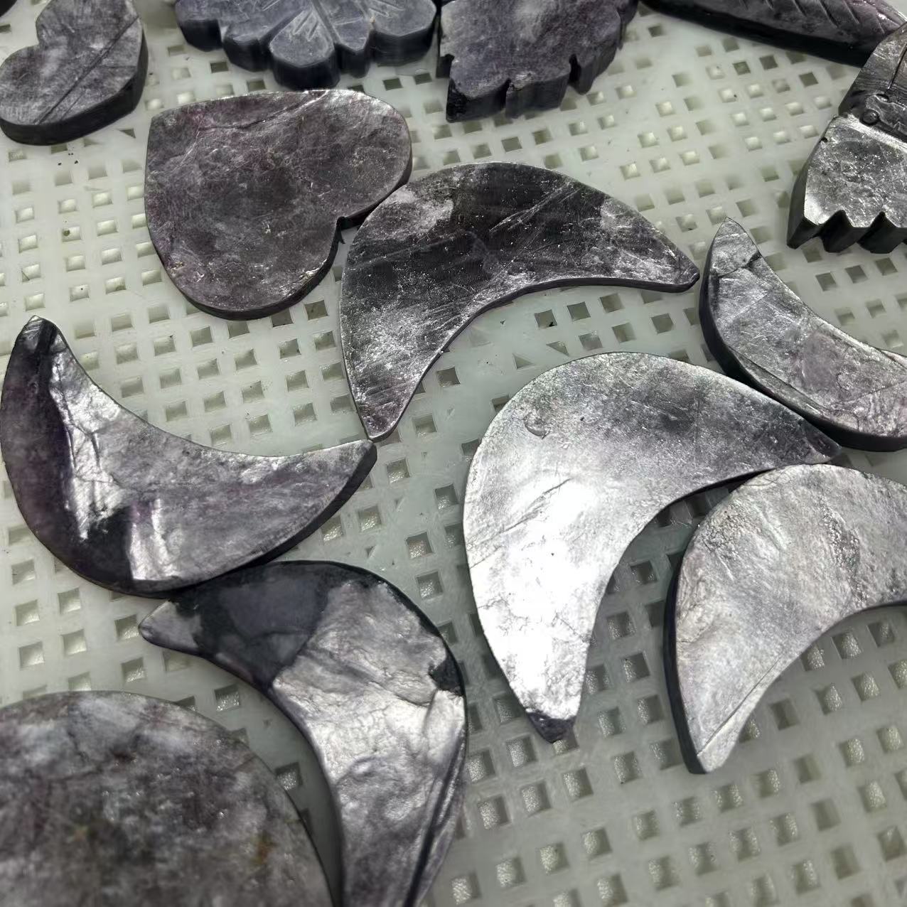 Jaden- Customized Handpicked Crystal & Carvings - HighlandCrystal Select