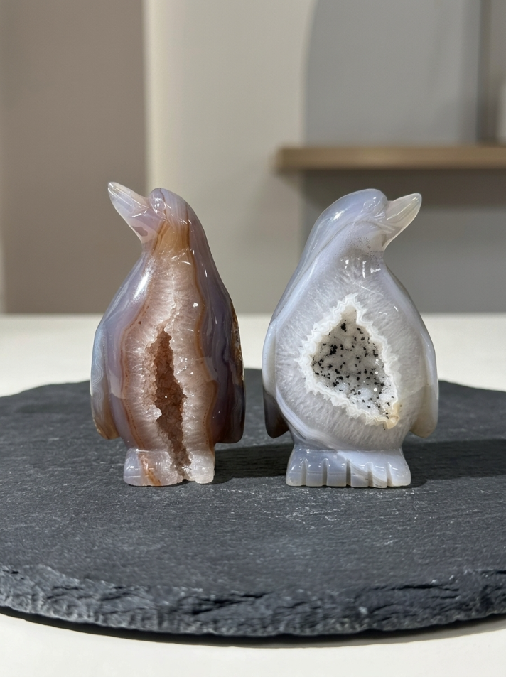 Natural Druzy Agate Penguin – Hand-Carved Crystal Animal Figurine