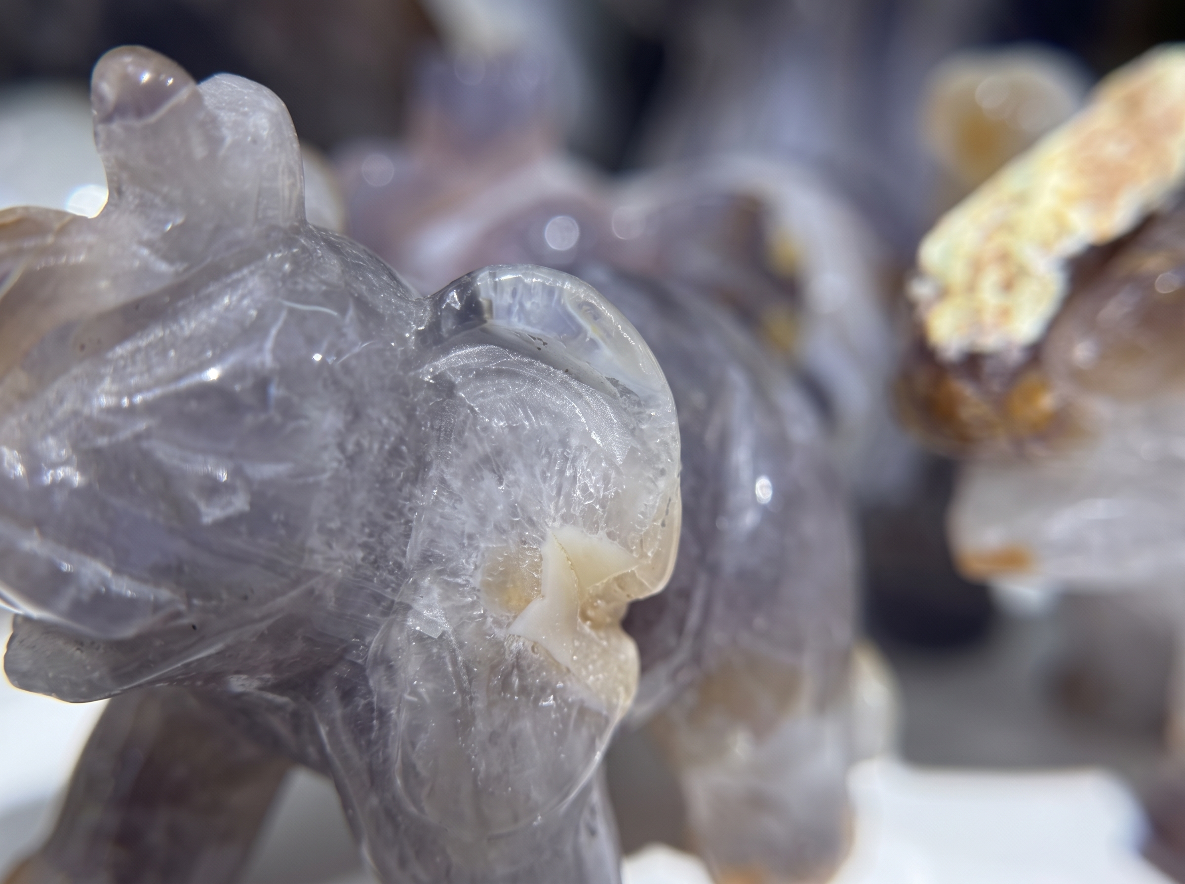 Natural Druzy Agate Elephant – Hand-Carved Crystal Animal Figurine
