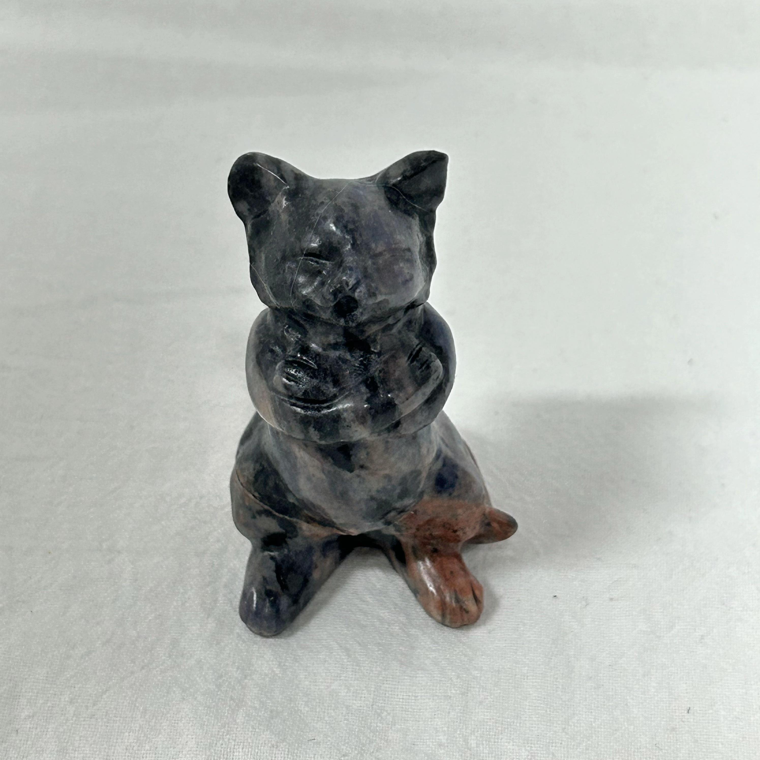 Gemstone Dog Figurine, Mini Stone Animal Decor, Symbol of Loyalty, Protection and Good Fortune, Dog Lover Gift
