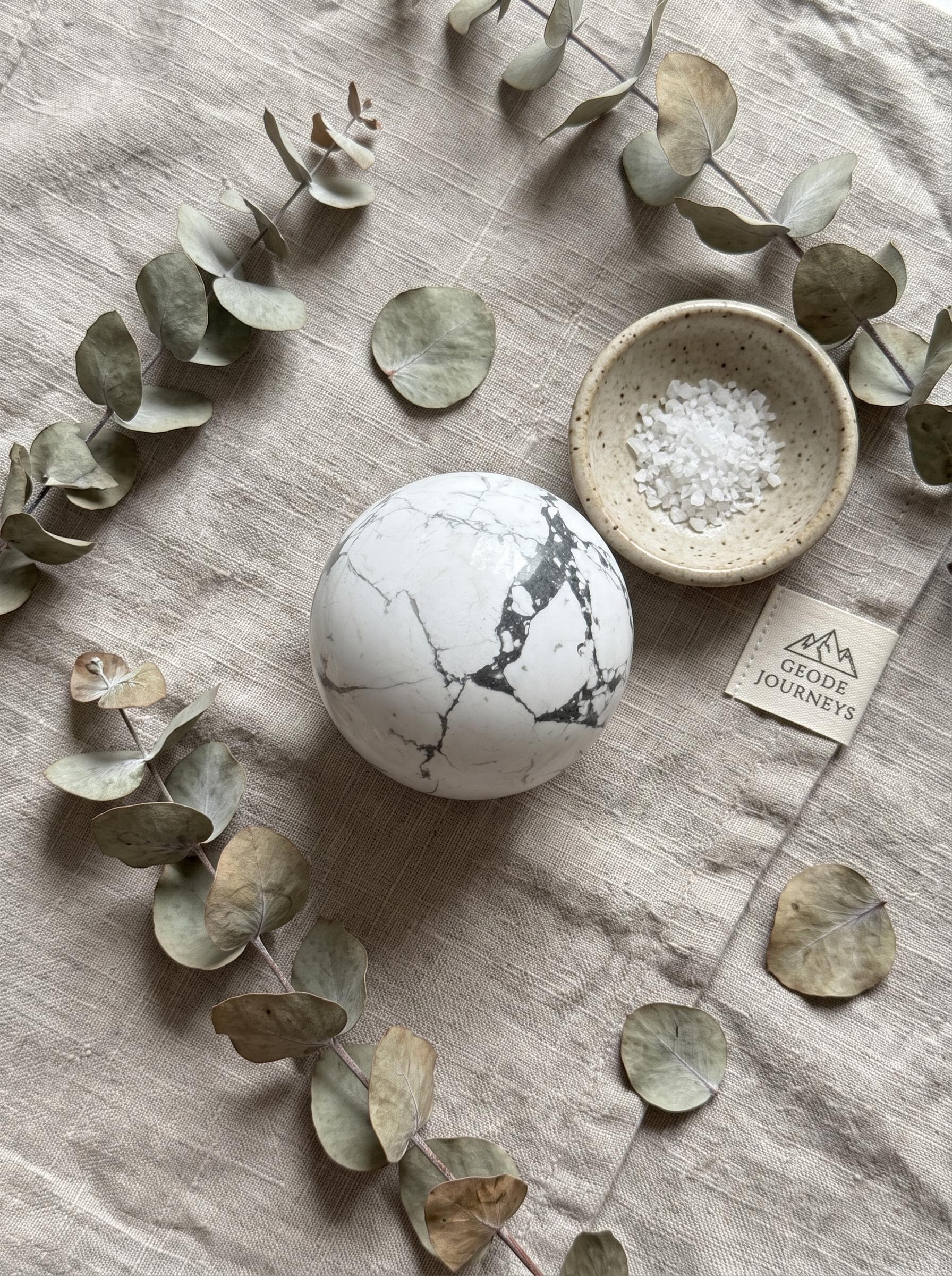 Howlite Sphere Natural White Crystal Ball Meditation Home Decor Gift