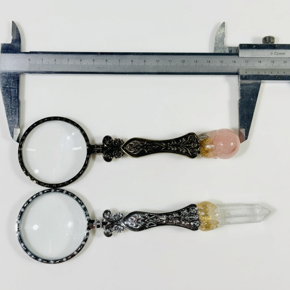 Crystal Handle Magnifying Glass – Hand-Assembled Gemstone and Alloy Desk Accessory