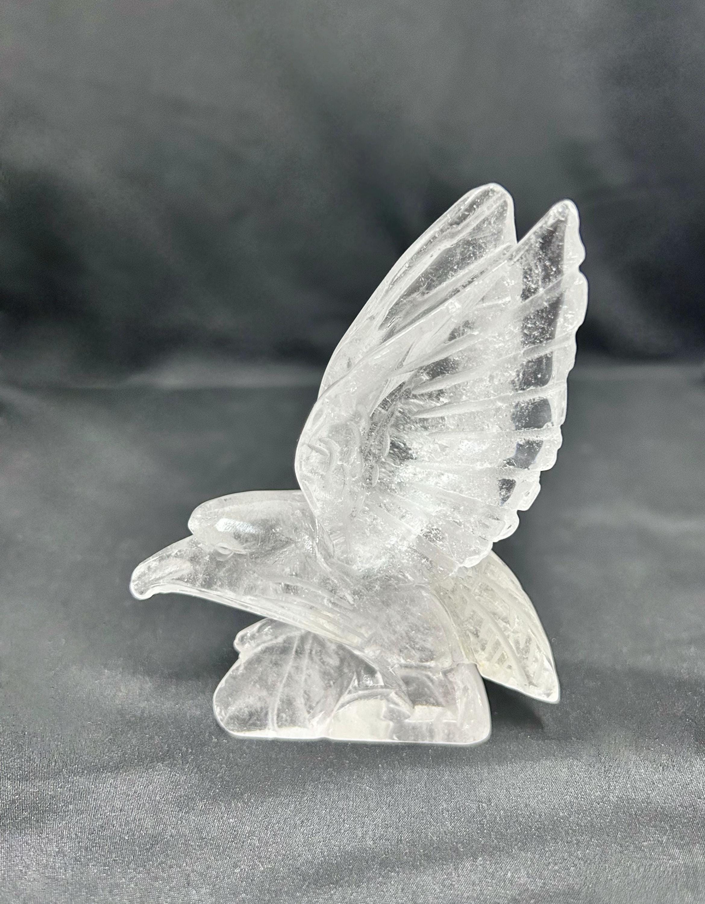 Clear Quartz Eagle Carving, Natural Crystal Flying Eagle Figurine, Spirit Animal Totem, Reiki Healing Stone, Unique Bird Sculpture