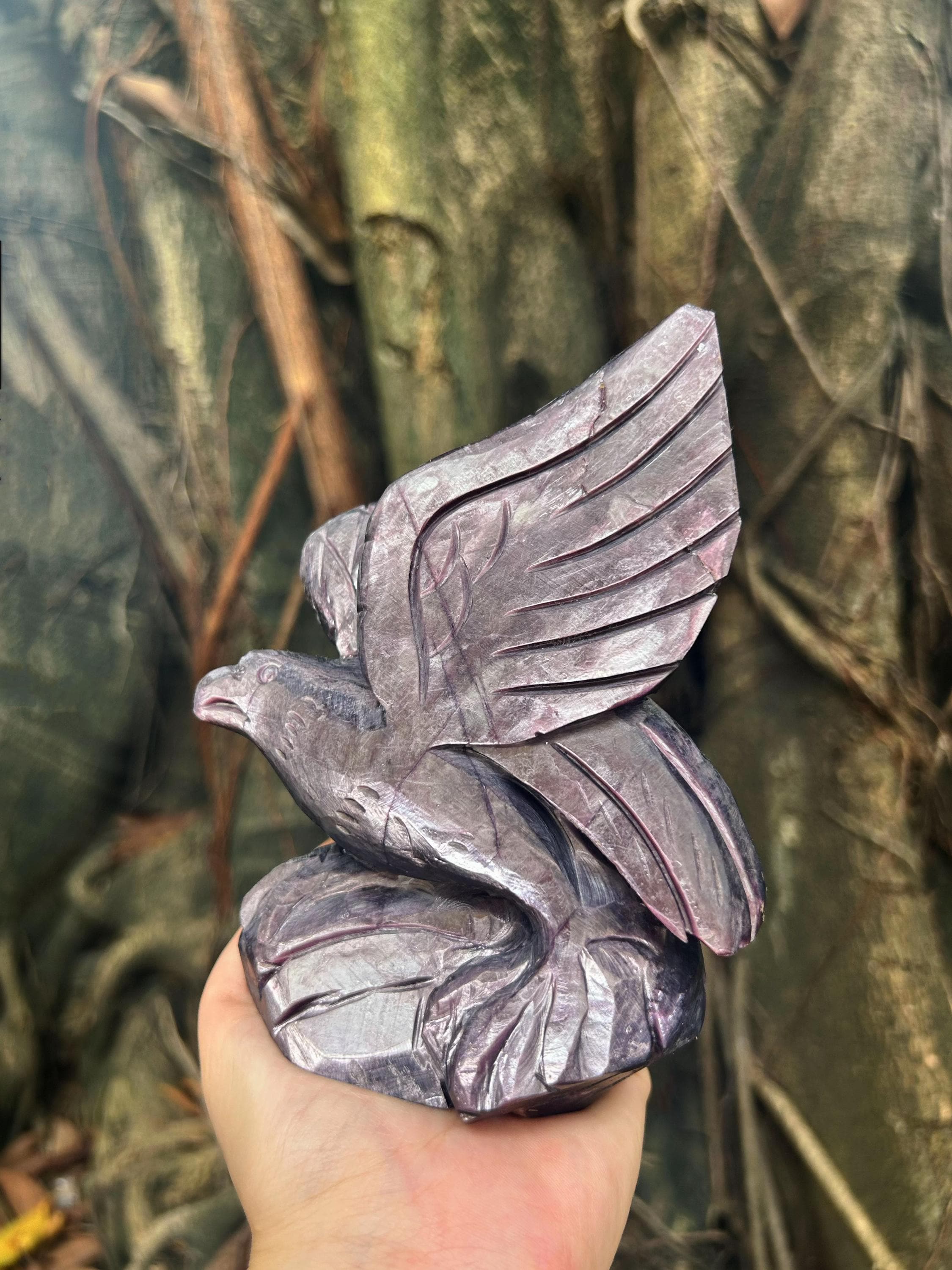 Natural Lepidolite Eagle Carving, Healing Crystal Sculpture, Spirit Animal Figurine, Reiki Altar Decor, Unique Gift