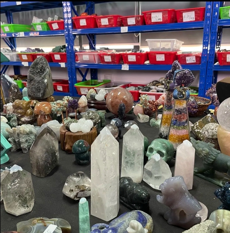 Suvi  - Customized Handpicked Crystal & Carvings - HighlandCrystal Select