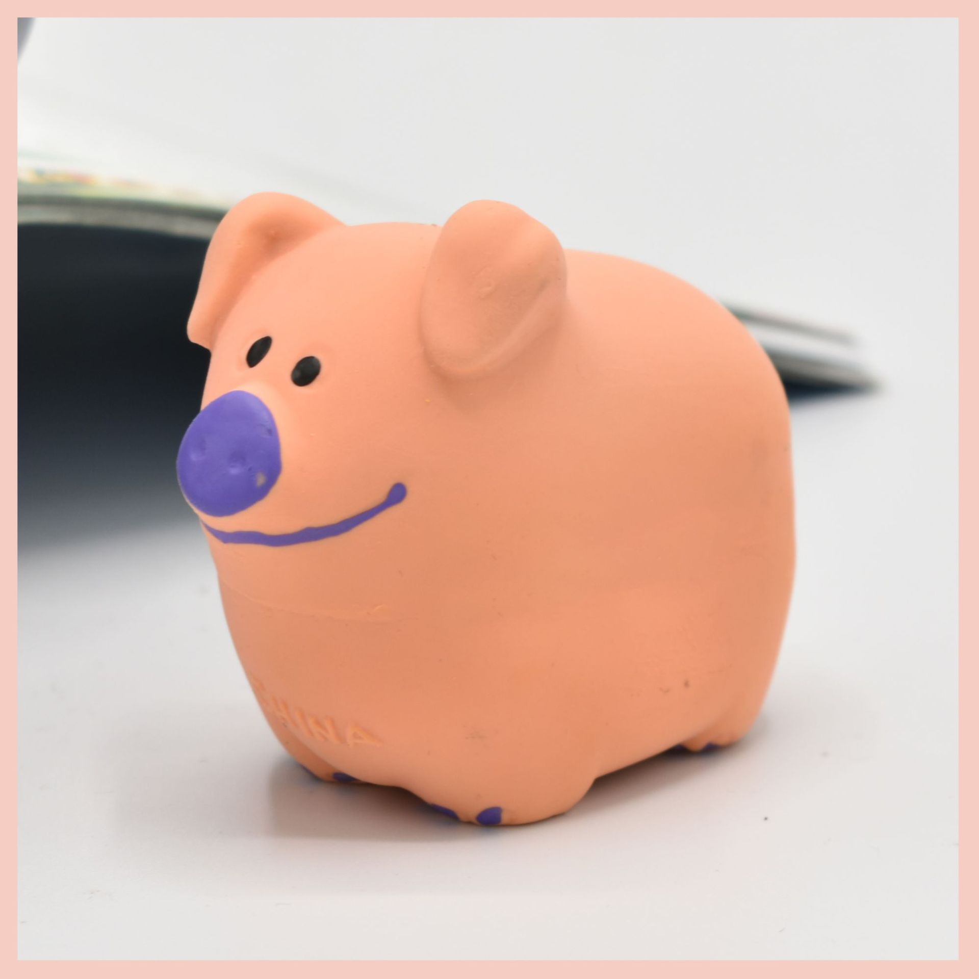 Pig latex dog toy animal shape molar long lasting pet toy teddy VIP large, medium and small dog toy