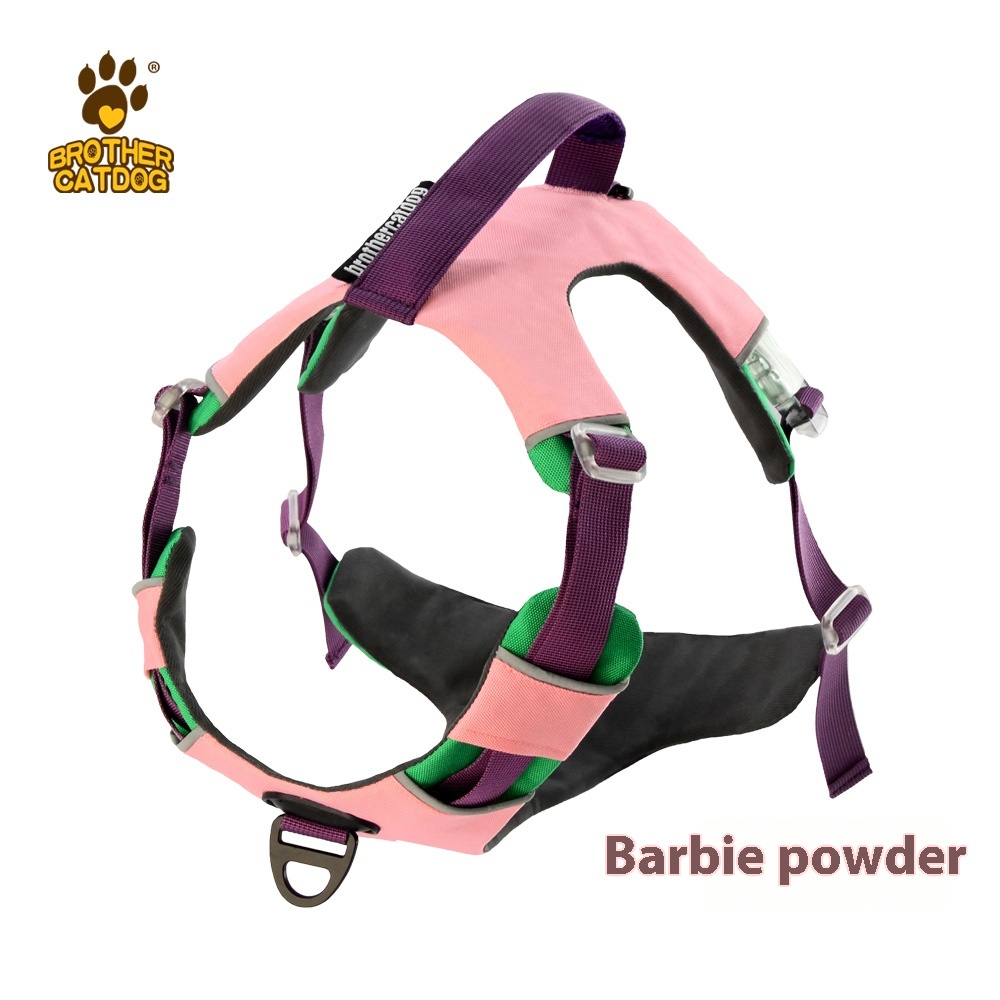 Dog breast strap pet dog hand holding rope explosion-proof strap retractable large dog small dog