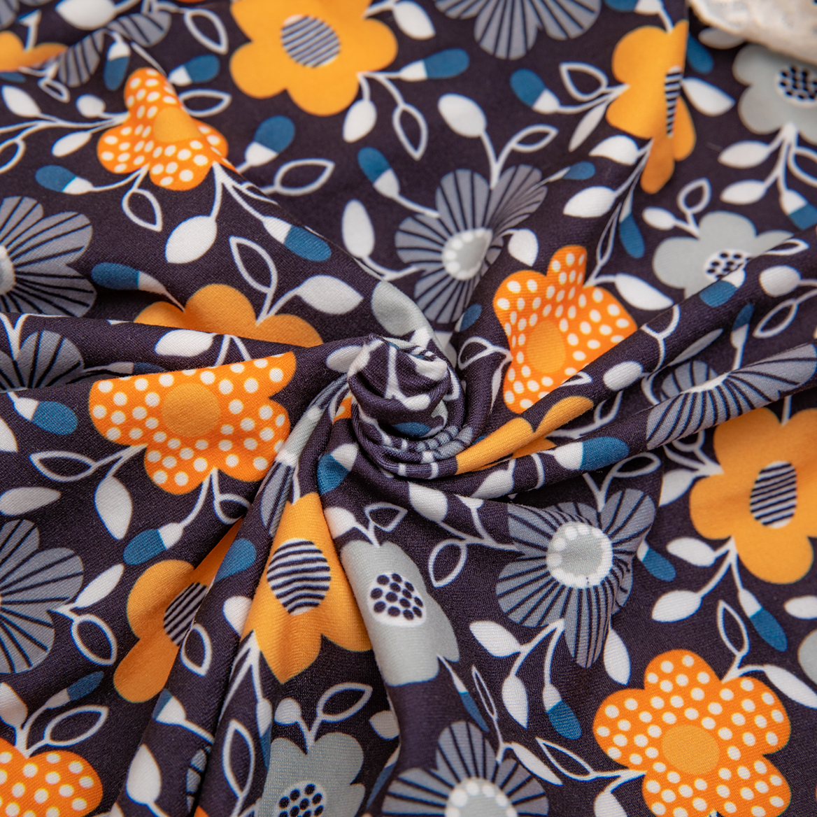 LovinPet Elegant High-Collar Design Dog Recovery Onesie for Medium to Large Breeds