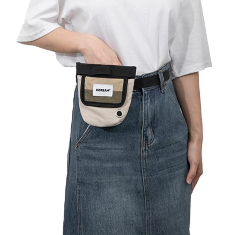 Pet portable bag compact pet snack bag dog training waist bag