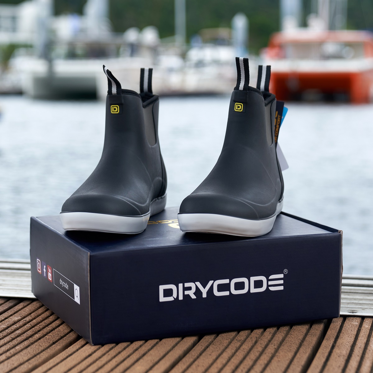 Discover DRYCODE Deck Fishing Boots Unisex Anti Slip Ankle Boots wit