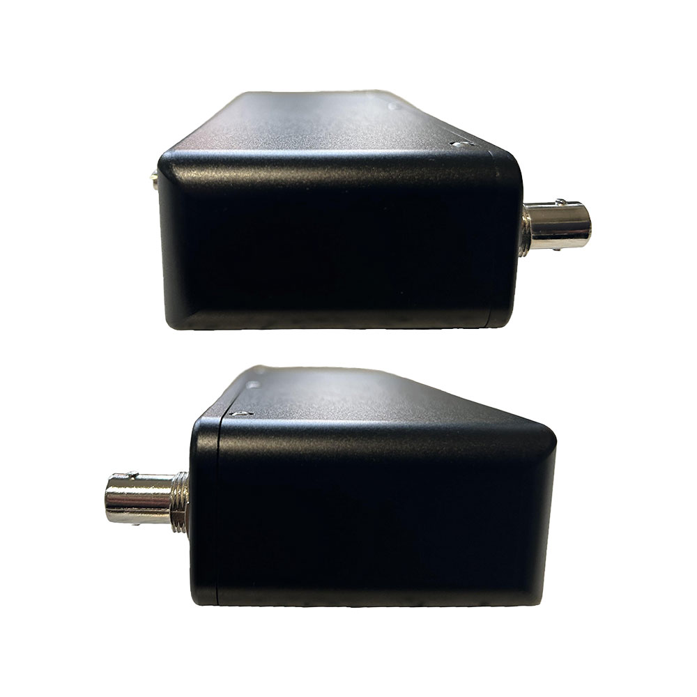 Audio Wireless AD224 4-WAY Diversity Antenna Distribution System with FREE Cable Kit