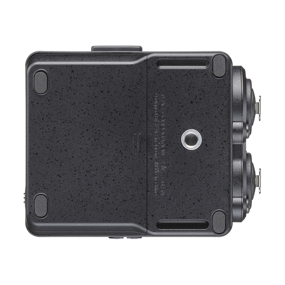 Tascam FR-AV2 Compact 32-bit Float Field Recorder