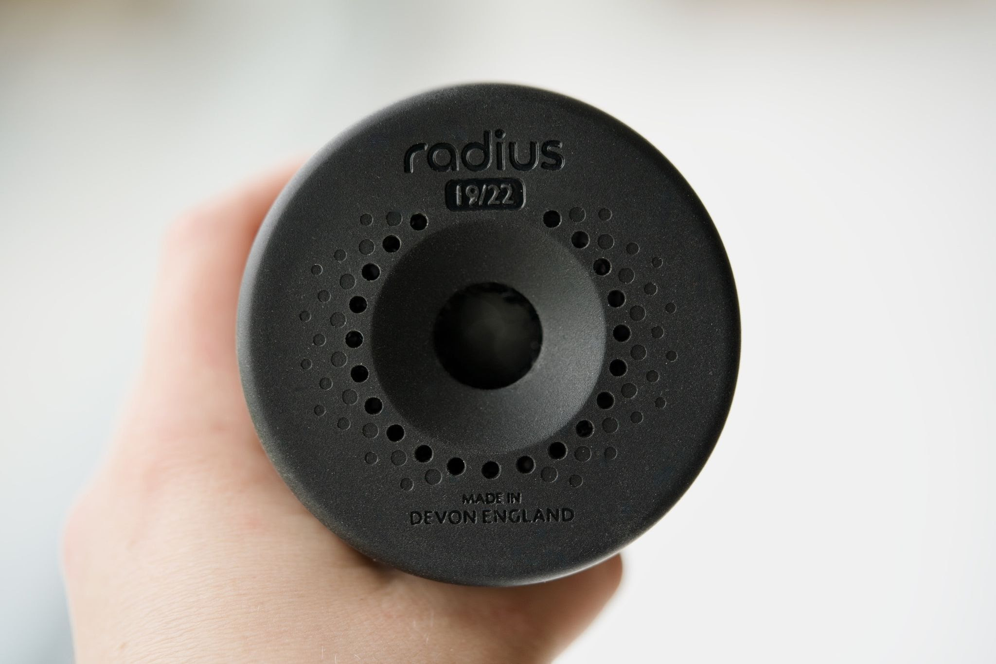 Radius Nimbus windshield cap holes