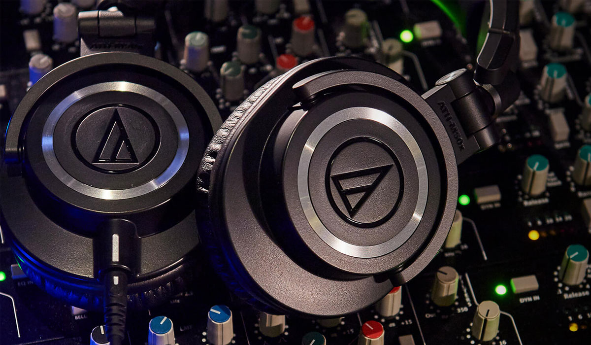 Audio-Technica ATH-M50x Podcasting