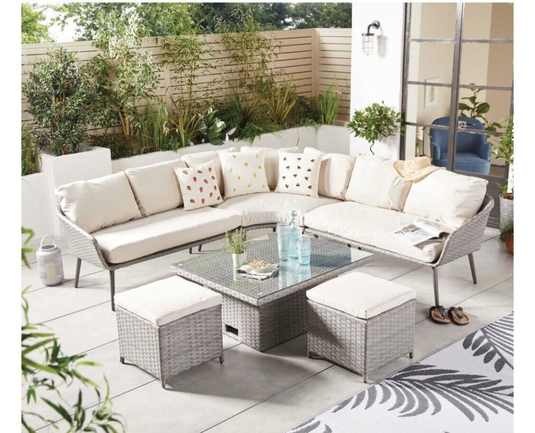 6 Person Rattan Garden Corner Sofa