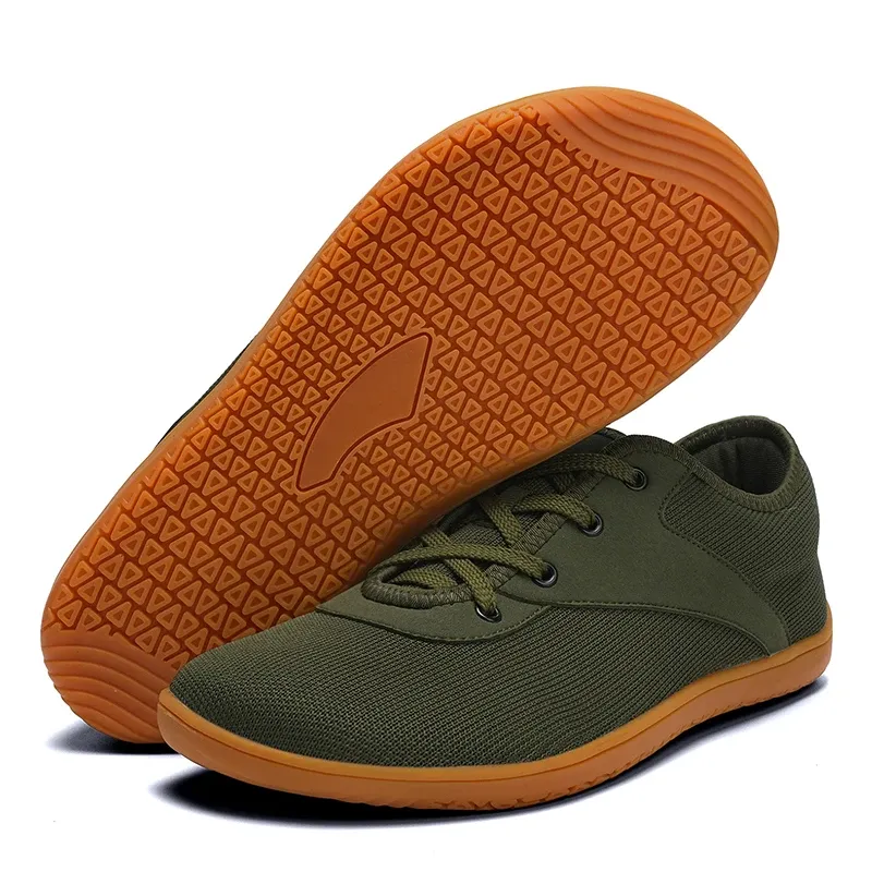 Men's & Women's Non-Slip Wide Toe Sneakers