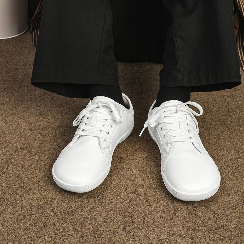 Men's wide toe lightweight soft sole leather loafers