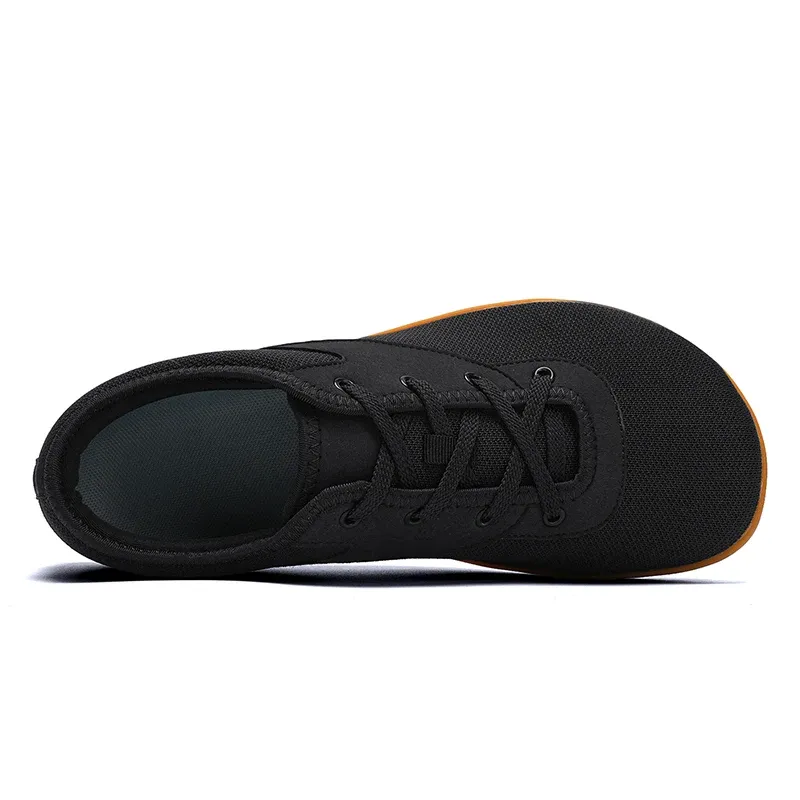 Men's & Women's Non-Slip Wide Toe Sneakers